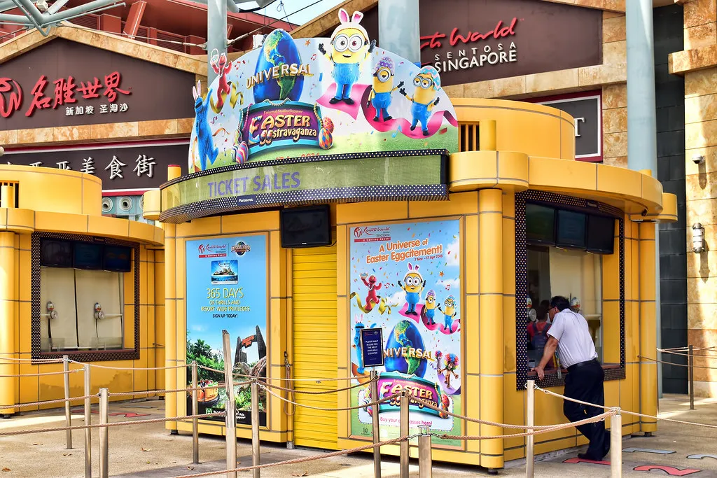 counter at universal studios singapore