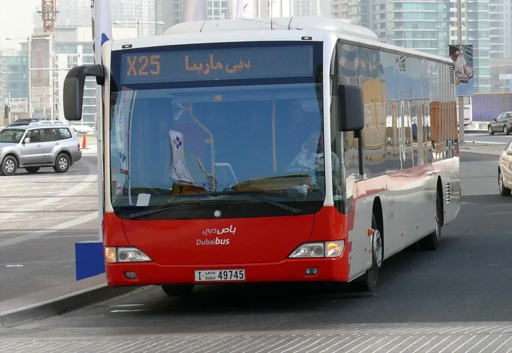 dubai bus